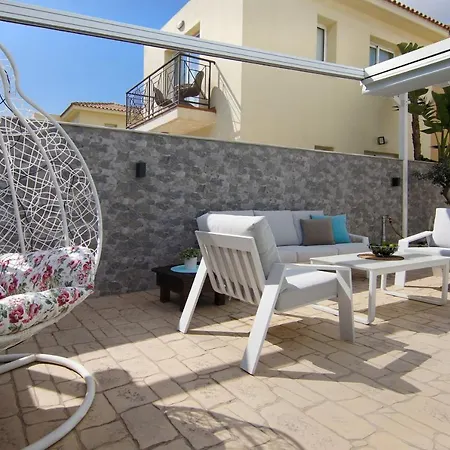Chrystalia Tatil Evi